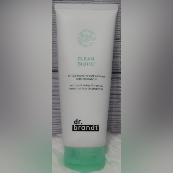 Dr. Brandt Clean Biotic - pH Balanced Yogurt Cleanser  - 3.5 fl oz - Picture 11 of 12